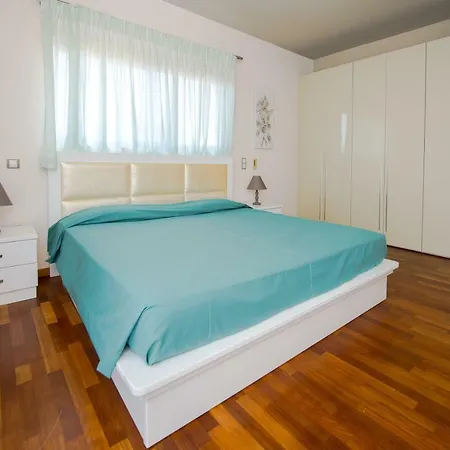 Villa Stathis